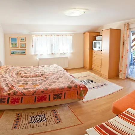 Guesthause Pr' Jozef Vendégház 3*